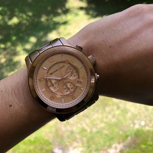 NEED TO GET RID OF! Michael Kors Rose Gold watch